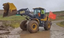 高唐铲车爆料最新消息,事故现场细节曝光，安全警示引关注